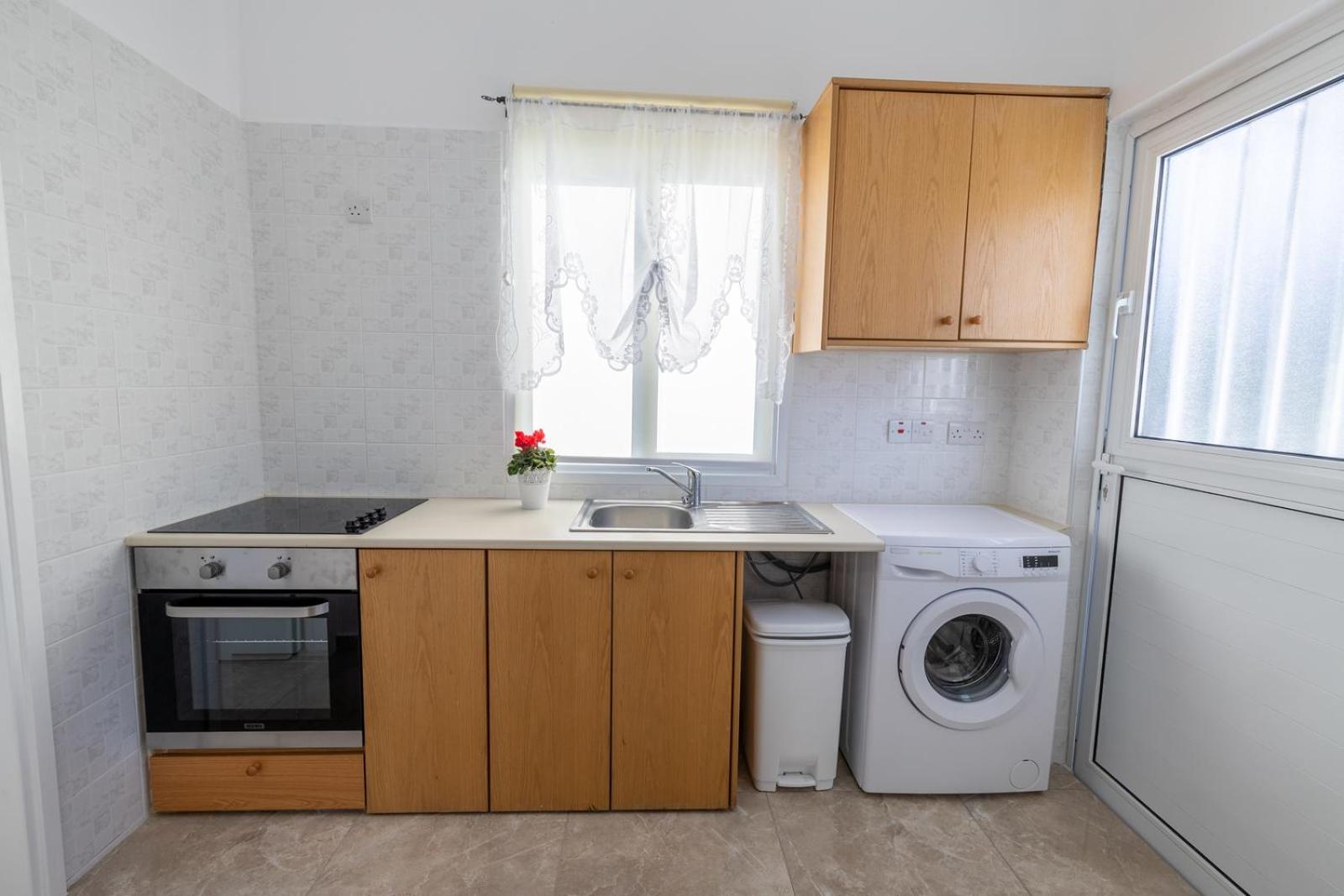 Studio In The Heart Of The City Paphos Eksteriør billede